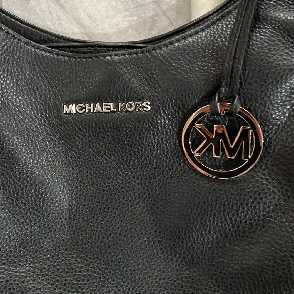 Michael Michael Kords, black leather Bedford shoulder bag nwt - Picture 2 of 4